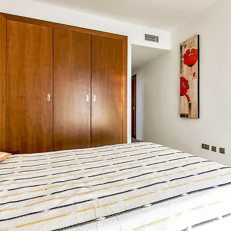 Playa De La Arena 2 Bedrooms Apartment