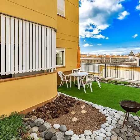 Playa De La Arena 2 Bedrooms *